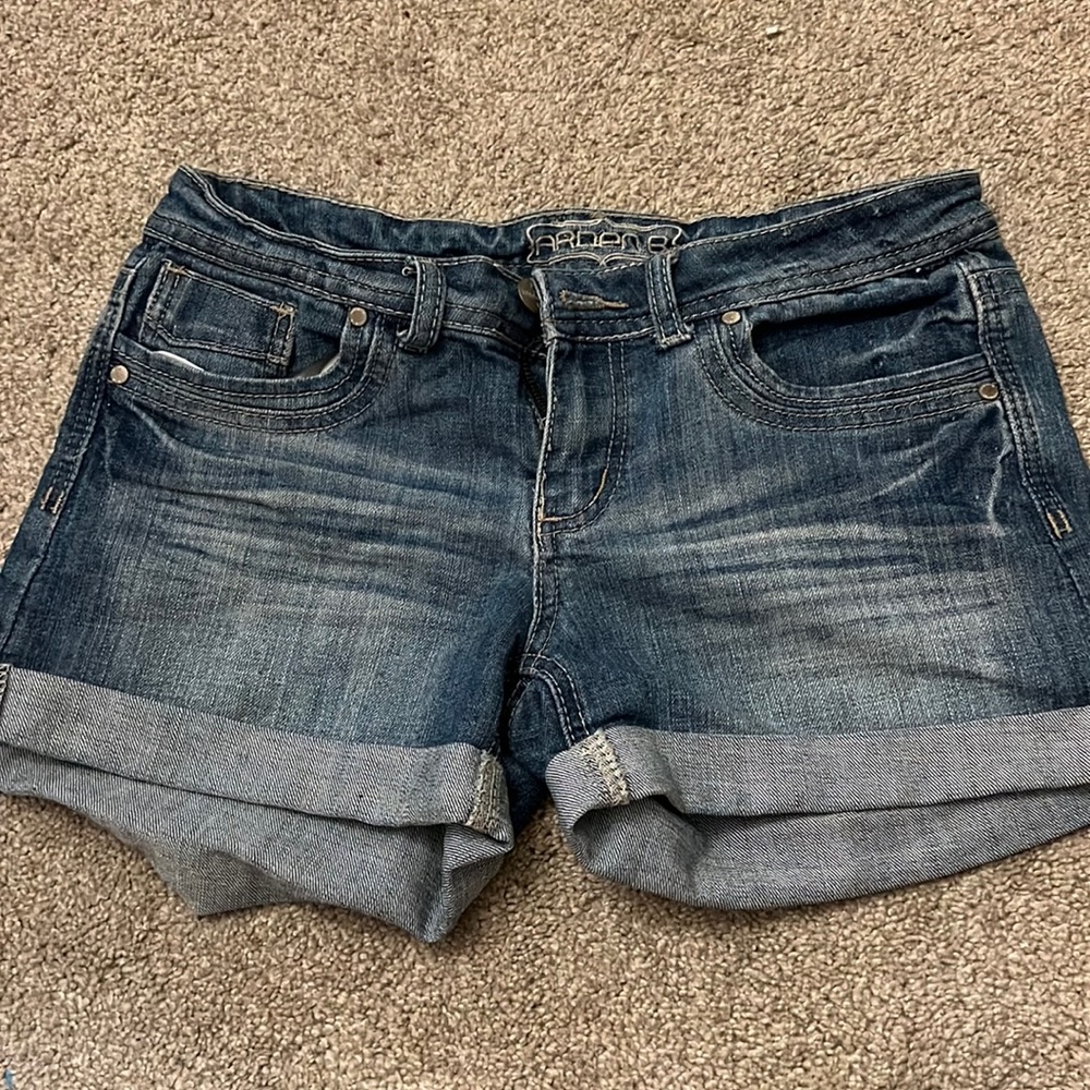 Arden B Jean shorts size 6